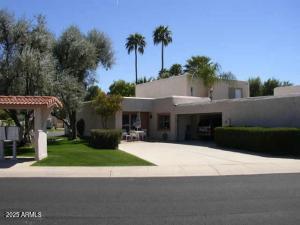 4107 East Bloomfield Road Phoenix, AZ 85032 - Photo 4 of 9 20080131231602001631000000