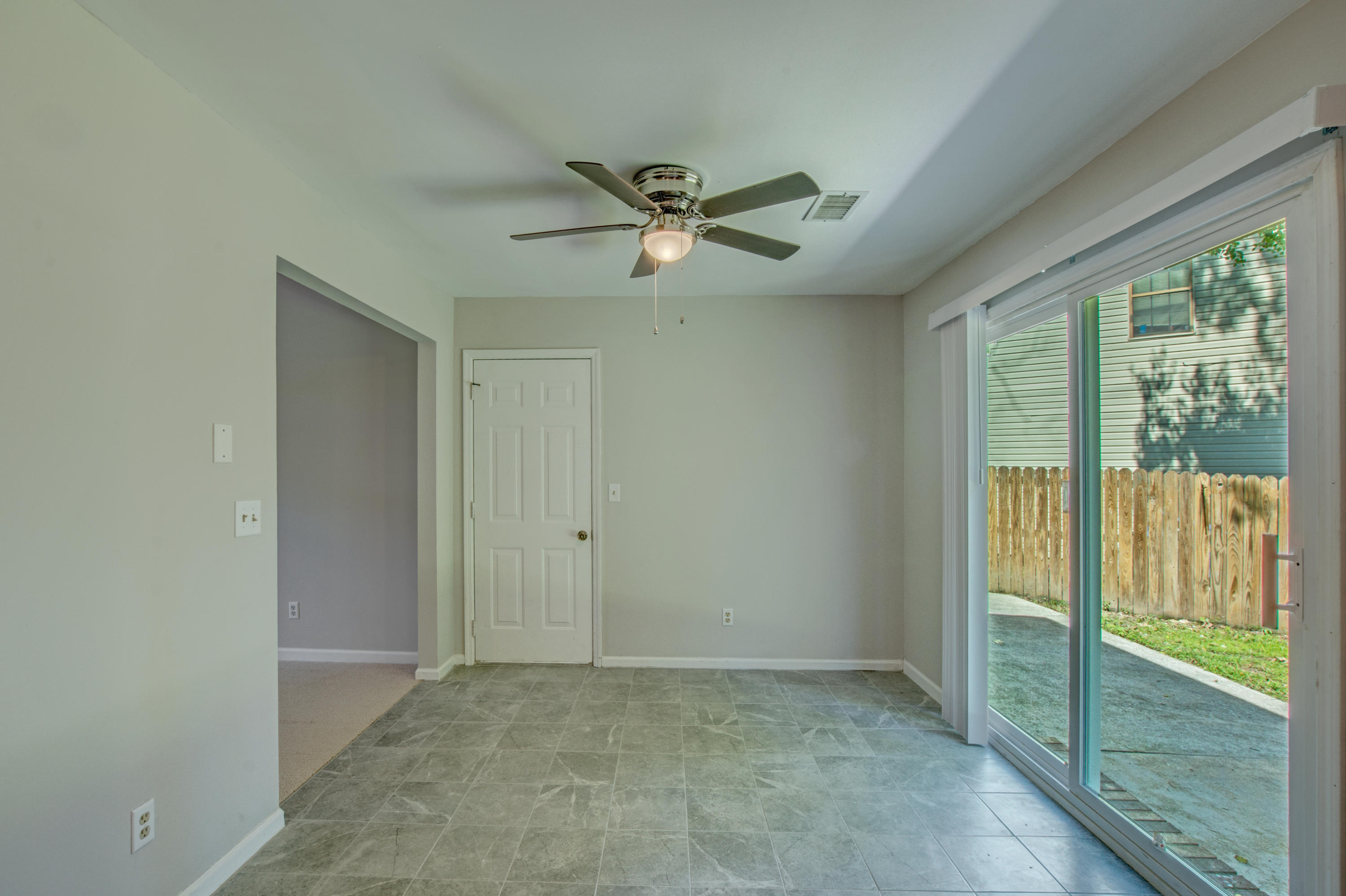 117 Old Saybrook Road Charleston, SC 29418 - Photo 8 of 31 Dining
