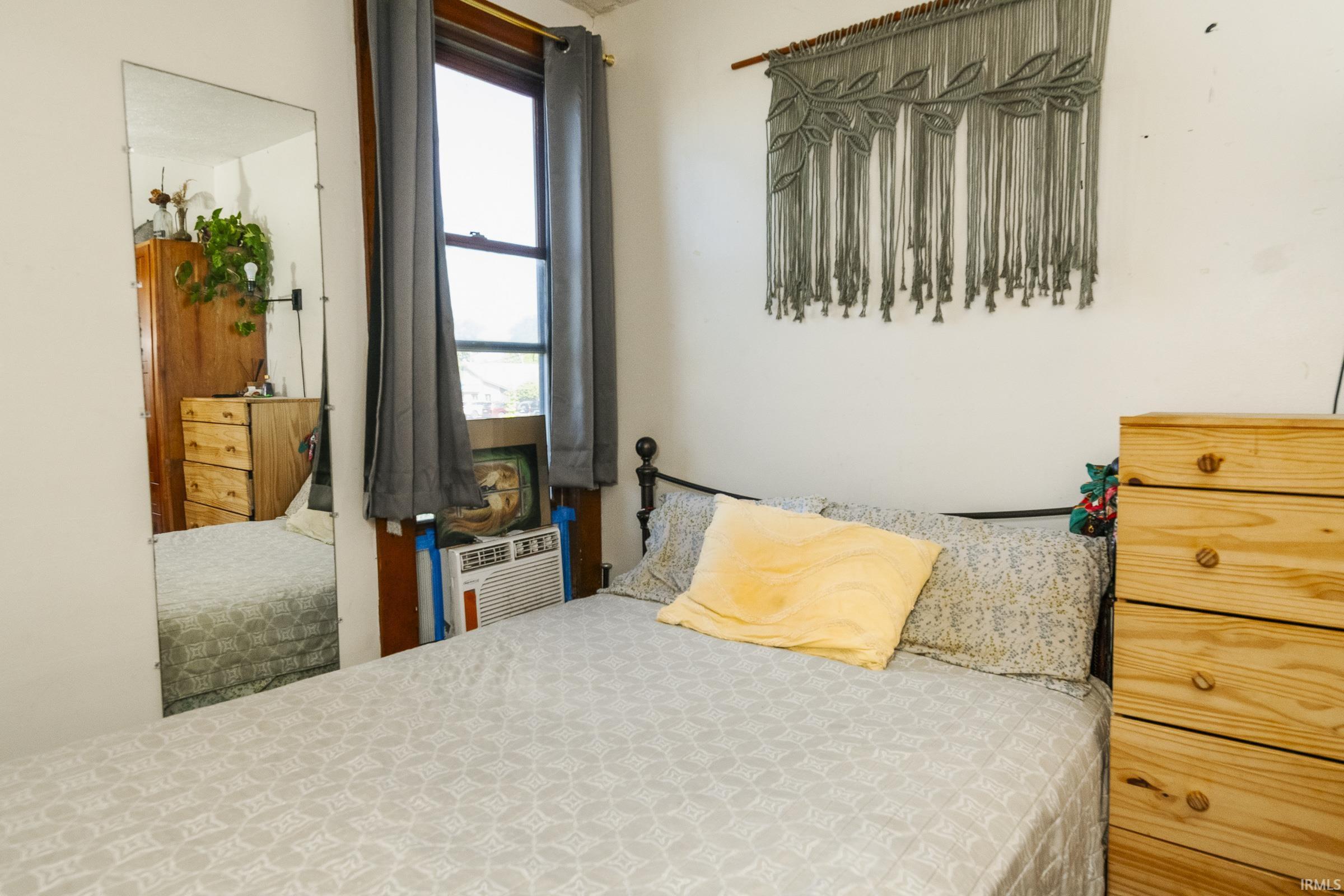 925 West 2nd Street Bloomington, IN 47403 - Photo 15 of 36