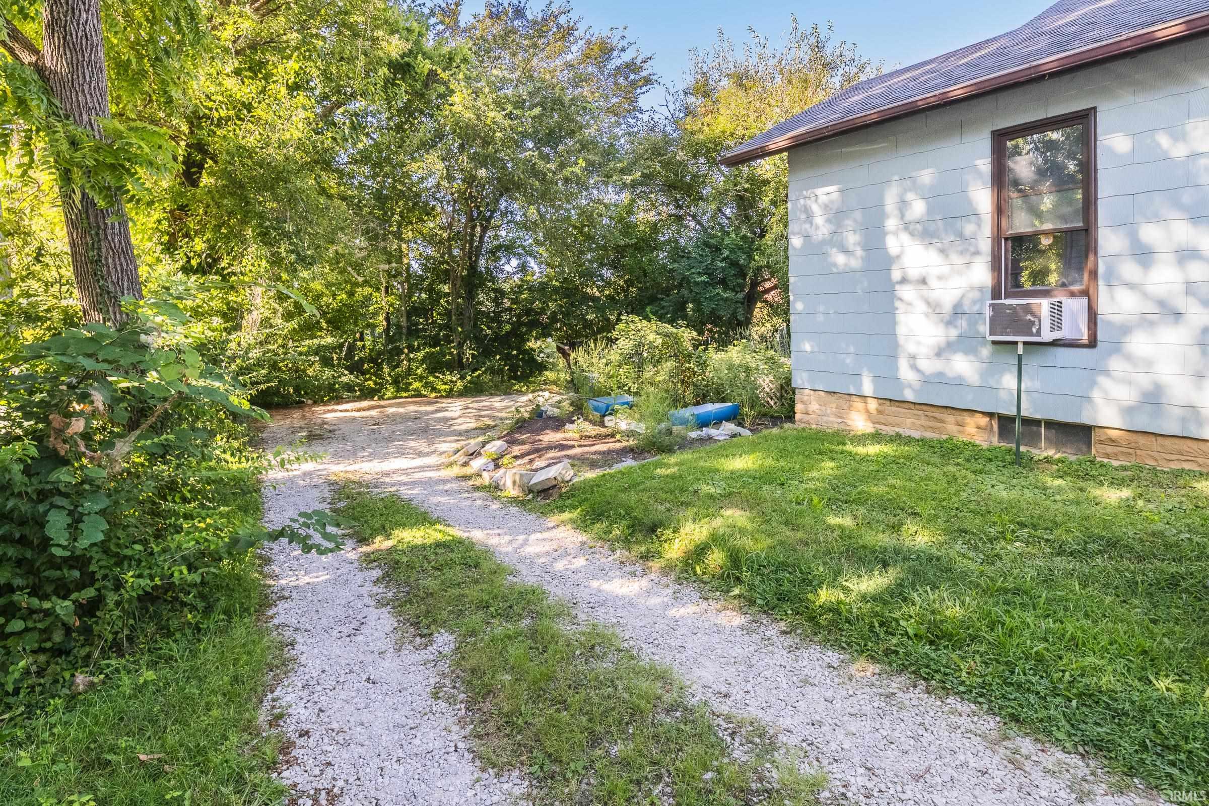 925 West 2nd Street Bloomington, IN 47403 - Photo 35 of 36