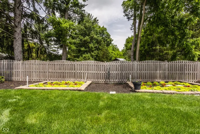 $1,175,000 | 7599 North Meridian Street, Indianapolis, IN 46260