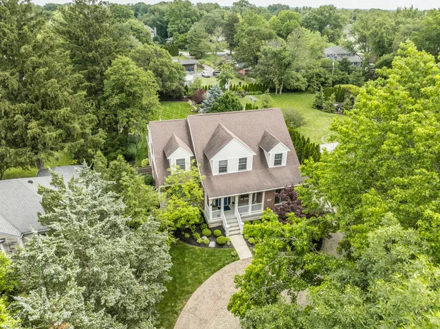 $1,175,000 | 7599 North Meridian Street, Indianapolis, IN 46260