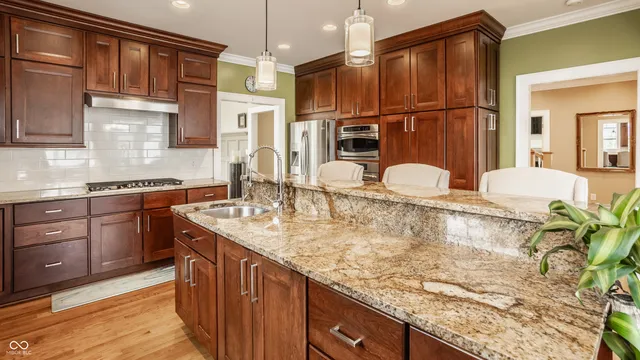 $1,175,000 | 7599 North Meridian Street, Indianapolis, IN 46260