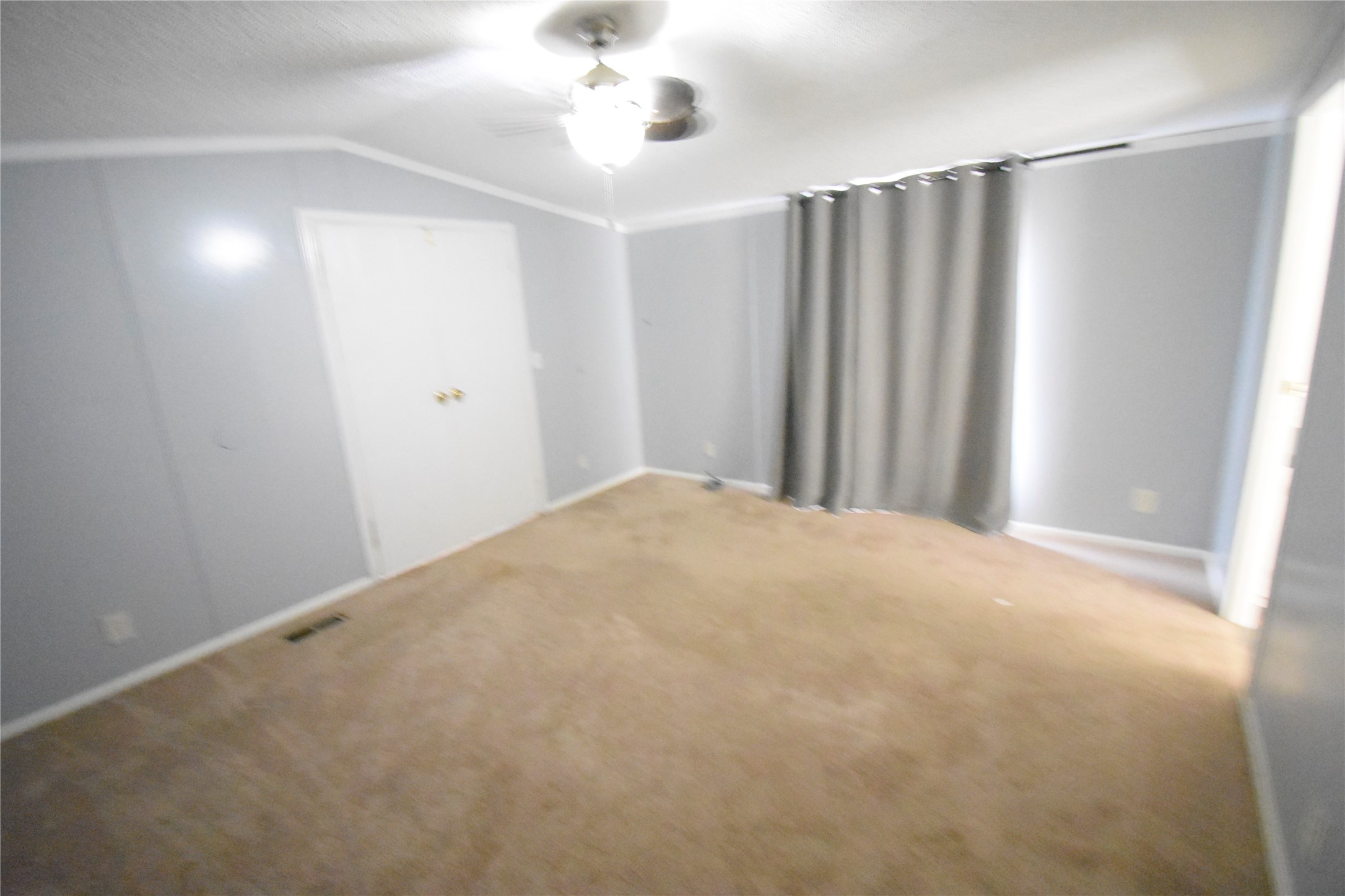 2 Lakeview Lane Huntsville, TX 77340 - Photo 29 of 38 a view of a room with windows