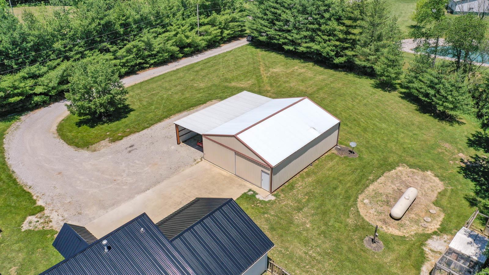 5735 Schmidt Road Brighton, IL 62012 - Photo 12 of 91