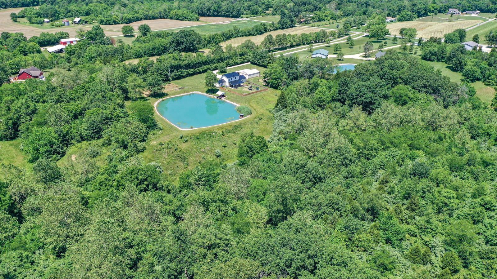 5735 Schmidt Road Brighton, IL 62012 - Photo 16 of 91