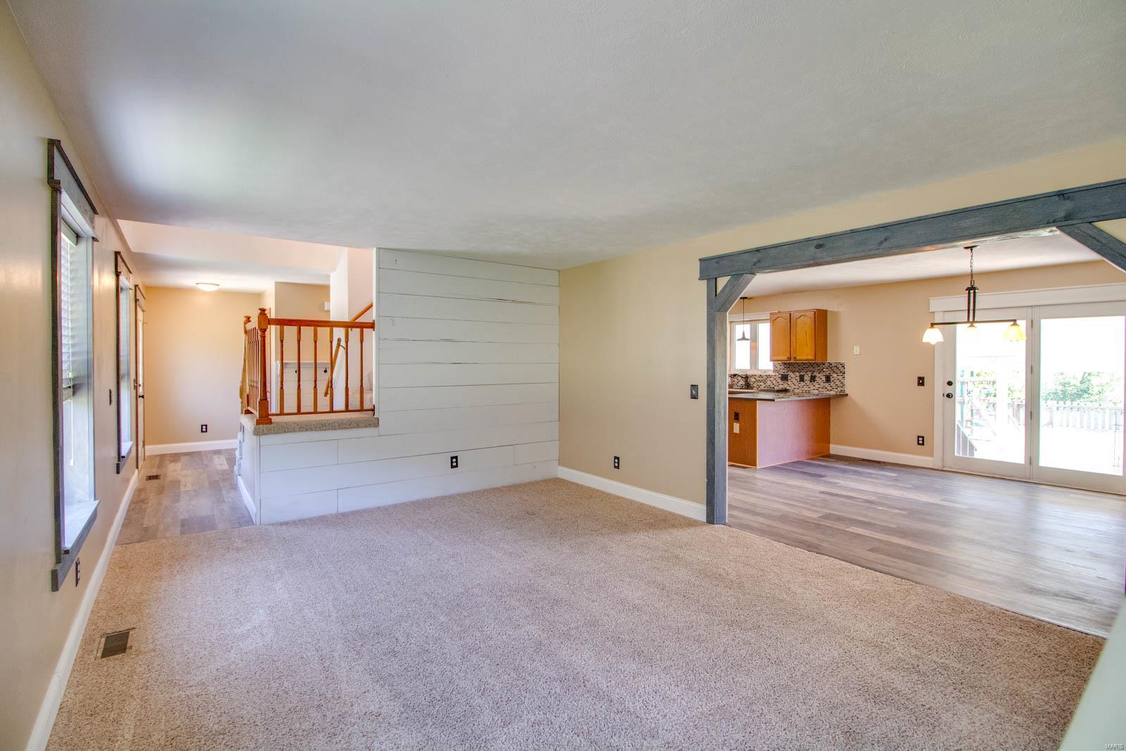 5735 Schmidt Road Brighton, IL 62012 - Photo 23 of 91