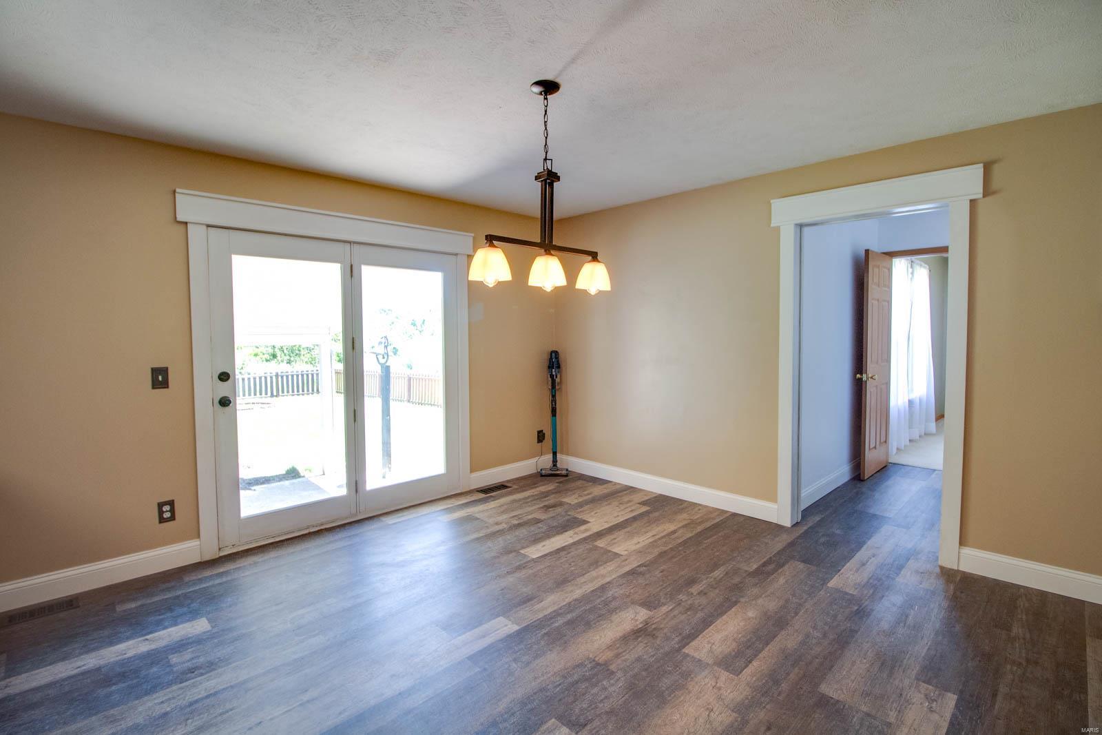 5735 Schmidt Road Brighton, IL 62012 - Photo 25 of 91
