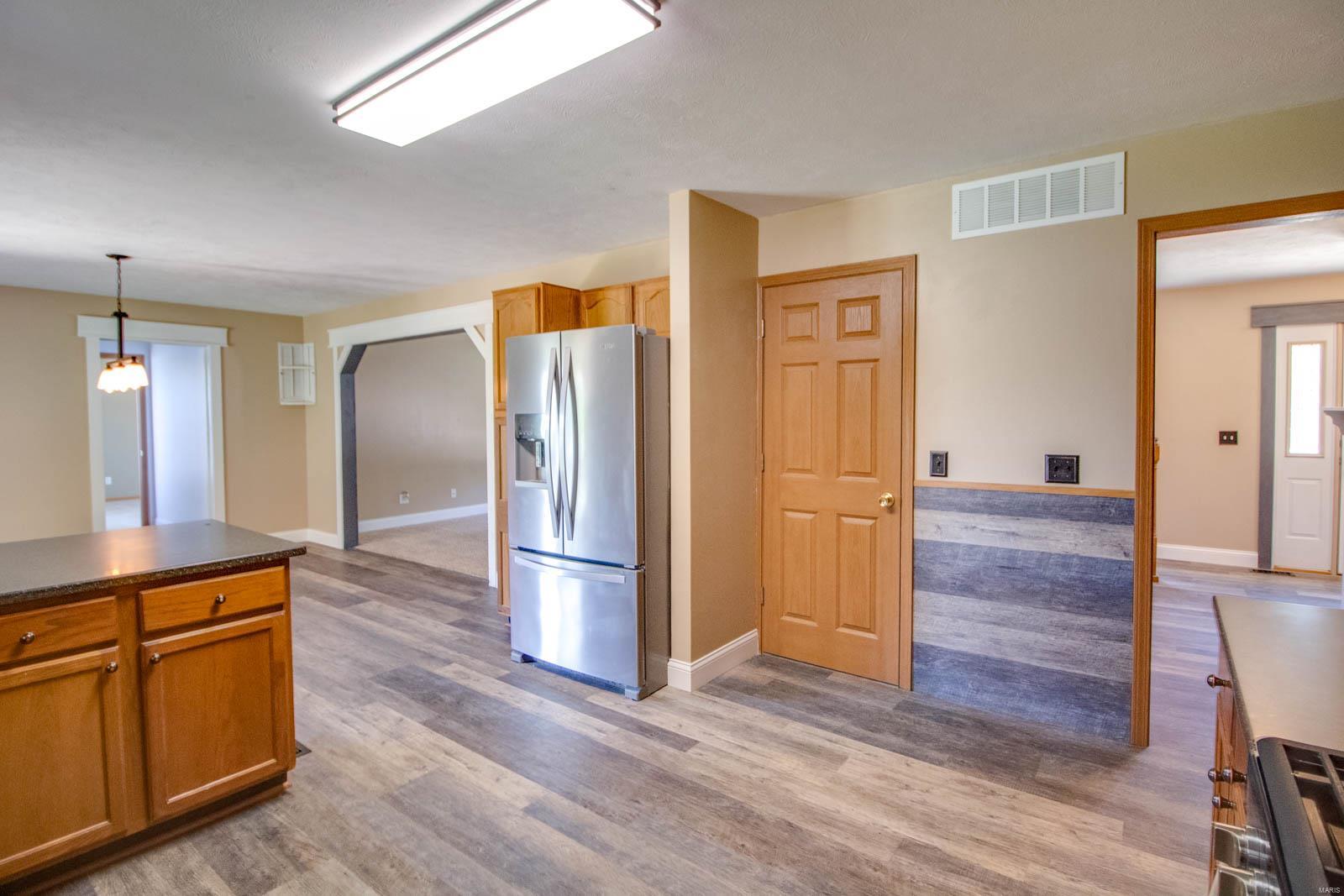 5735 Schmidt Road Brighton, IL 62012 - Photo 31 of 91