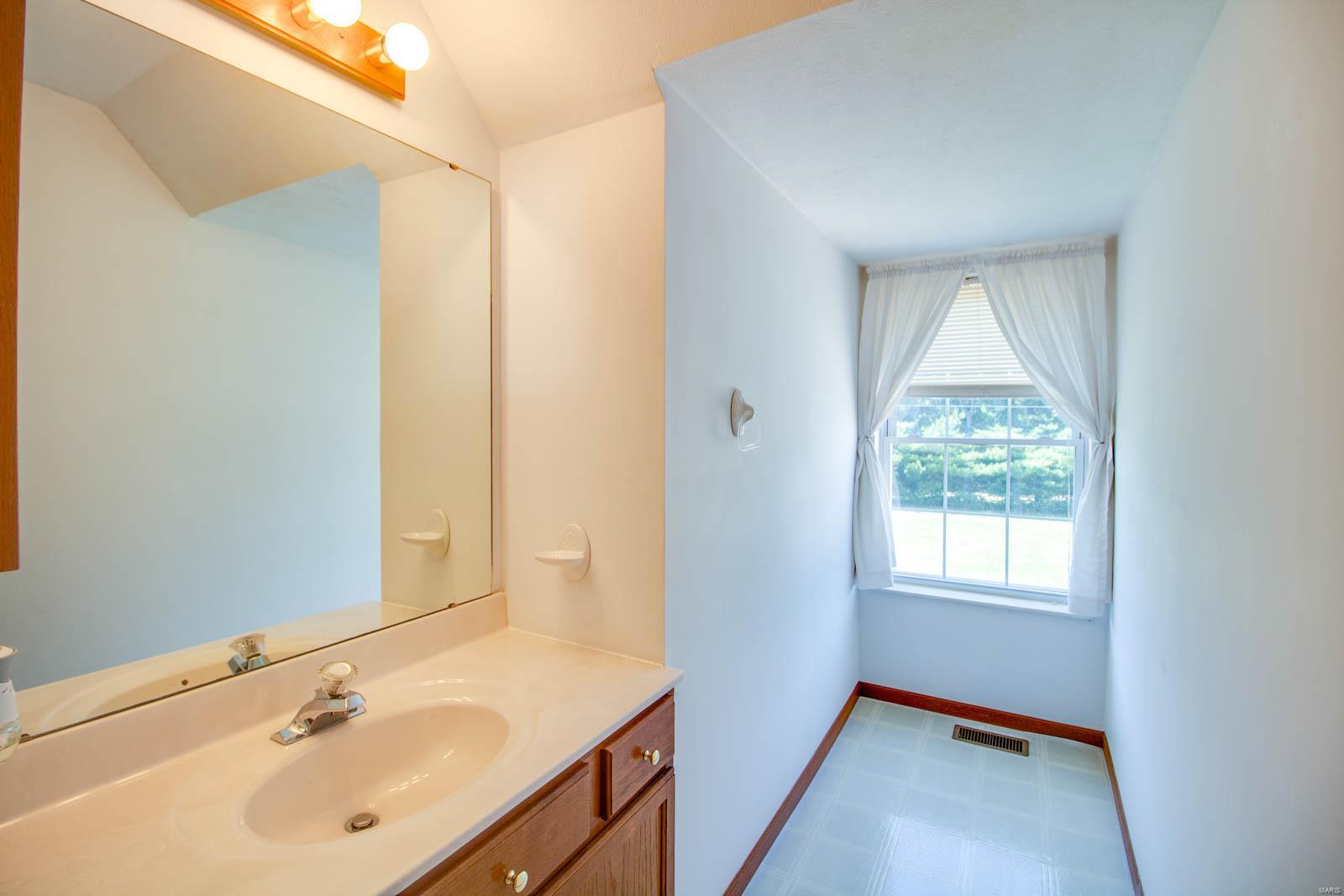 5735 Schmidt Road Brighton, IL 62012 - Photo 49 of 91