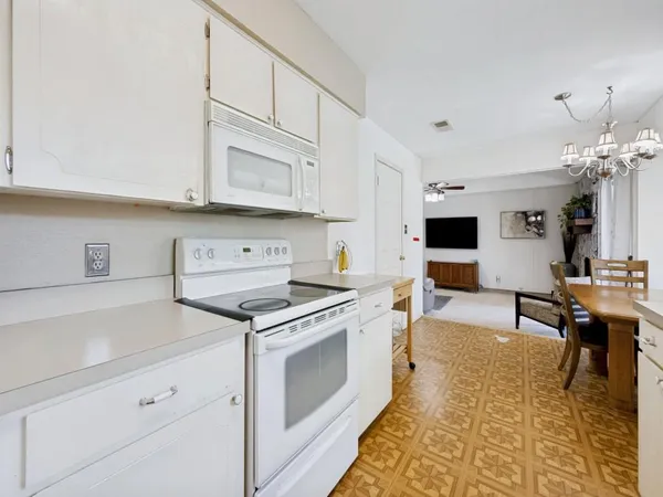 $254,900 | 6484 Old Mill Circle, Watauga, TX 76148