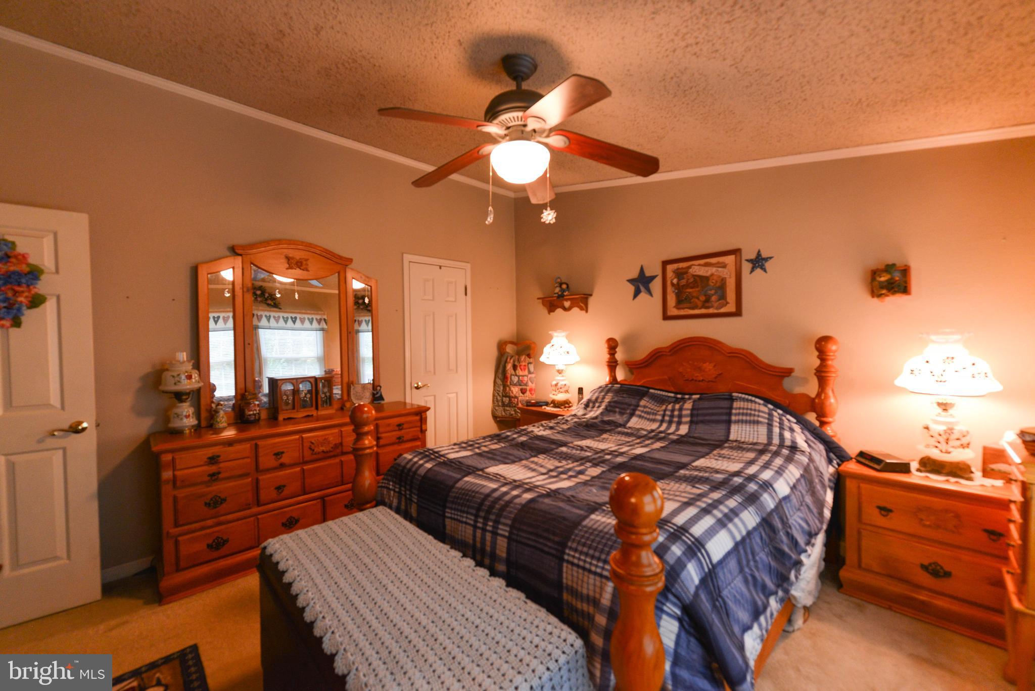 116 Tufts Road Pennsville, NJ 08070 - Photo 15 of 28 Master bedroom