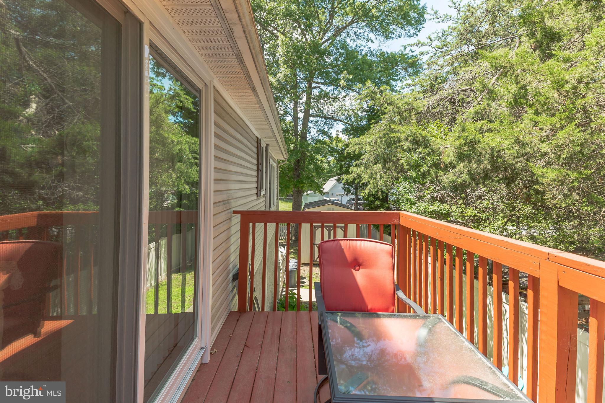 116 Tufts Road Pennsville, NJ 08070 - Photo 5 of 28 Private deck