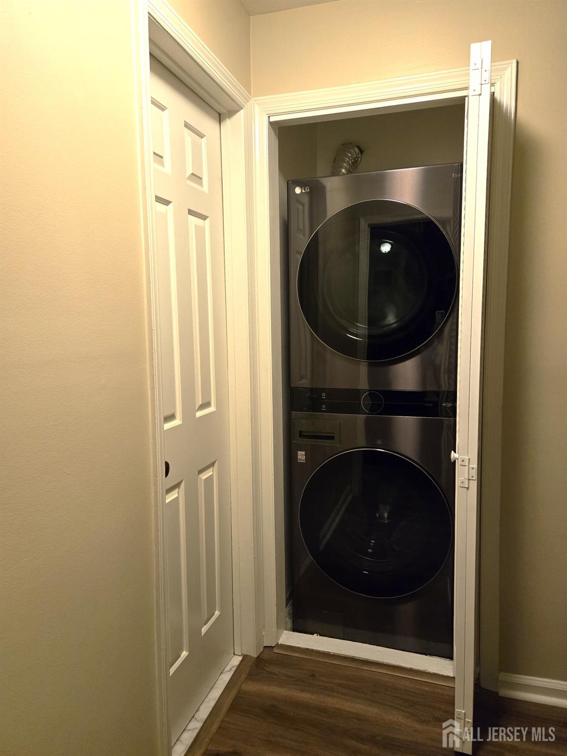 49 Alexandria Way Bernards, NJ 07920 - Photo 13 of 14 a bathroom with a glass door and mirror