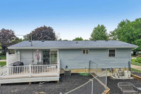 $375,000 | 809 West Street, Stoughton, WI 53589