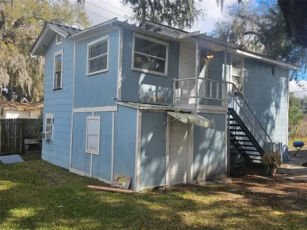 a front view of house with yard