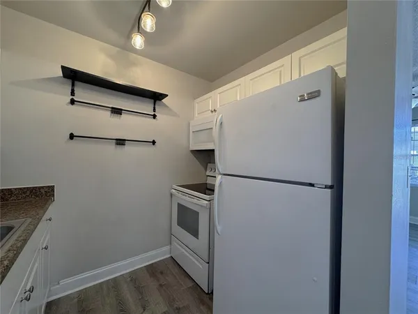 $1,200 | 24862 US Highway 19 North, Unit 603, Clearwater, FL 33763