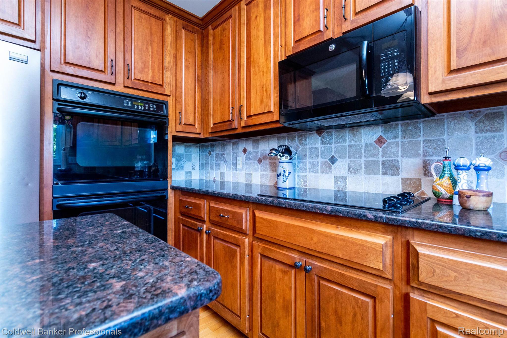 1385 Tulberry Circle Rochester, MI 48306 - Photo 18 of 63 Gallery Image 18