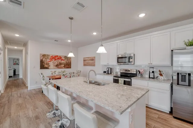 $1,850 | 620 Parkline Drive, Unit 15A, Georgetown, TX 78626