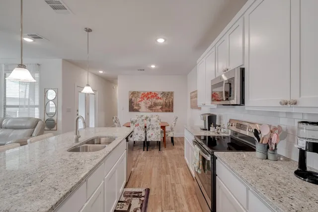 $1,850 | 620 Parkline Drive, Unit 15A, Georgetown, TX 78626