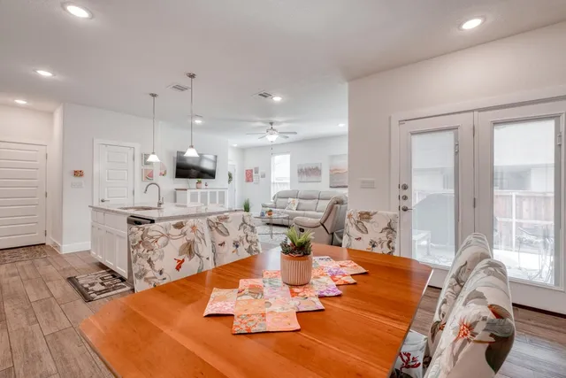 $1,850 | 620 Parkline Drive, Unit 15A, Georgetown, TX 78626