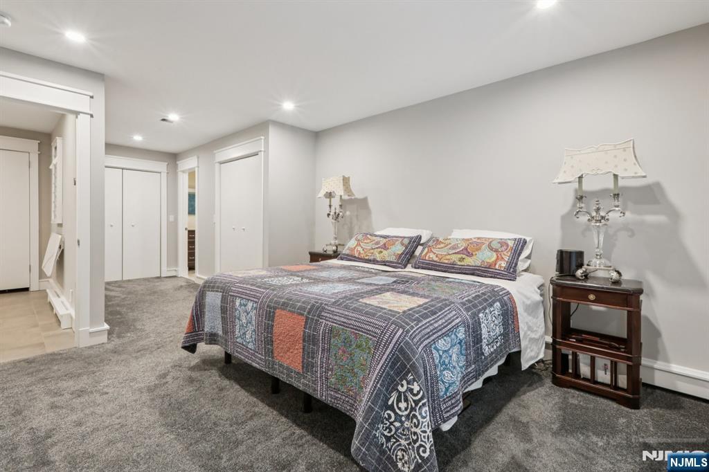 1044 Ramapo Valley Road Mahwah, NJ 07430 - Photo 16 of 47