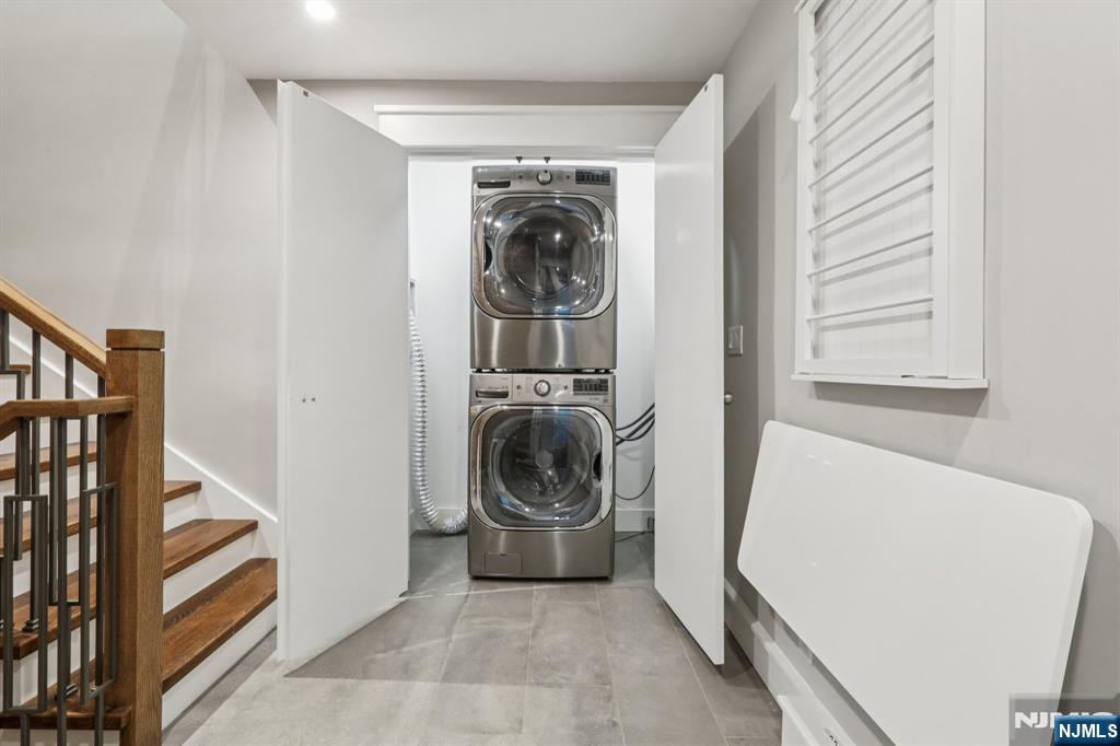 1044 Ramapo Valley Road Mahwah, NJ 07430 - Photo 18 of 47