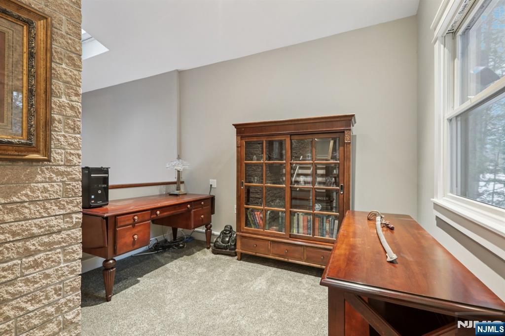 1044 Ramapo Valley Road Mahwah, NJ 07430 - Photo 20 of 47