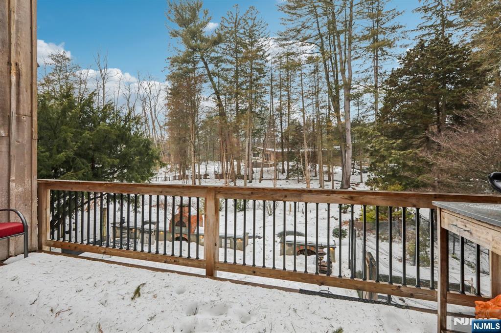 1044 Ramapo Valley Road Mahwah, NJ 07430 - Photo 32 of 47