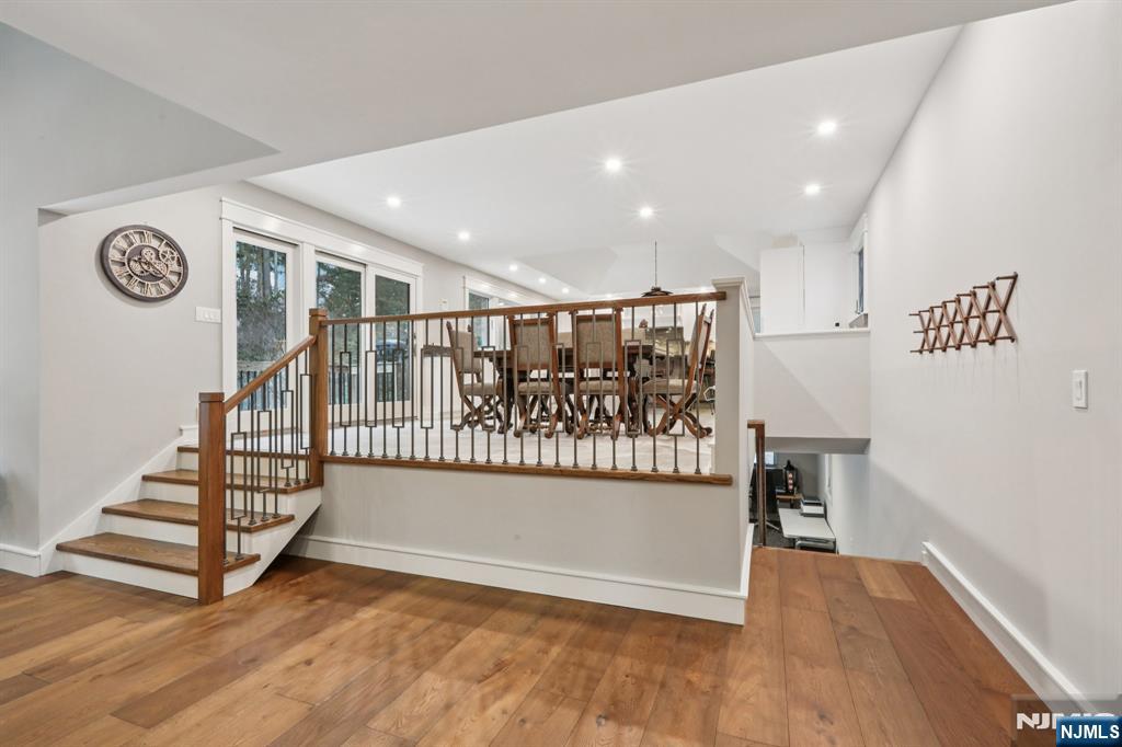 1044 Ramapo Valley Road Mahwah, NJ 07430 - Photo 7 of 47