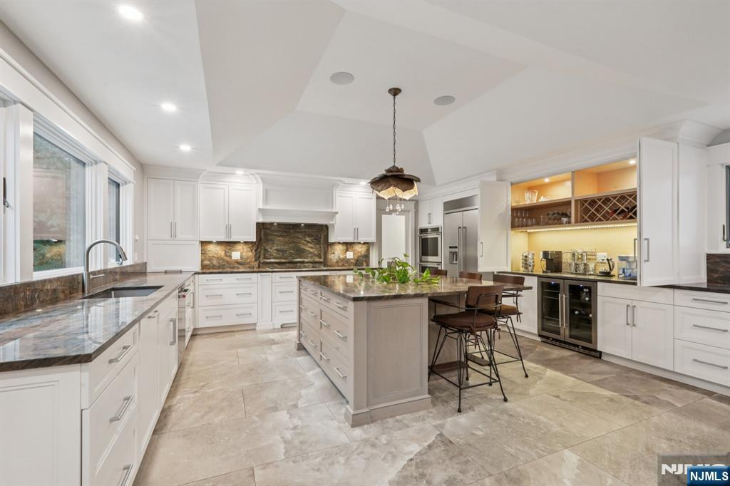 1044 Ramapo Valley Road Mahwah, NJ 07430 - Photo 10 of 47