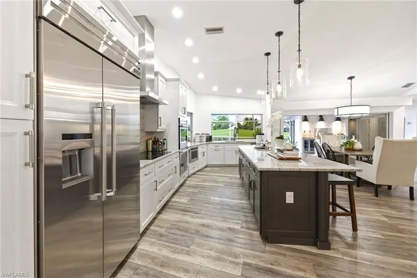 $1,675,000 | 1918 Imperial Golf Course Boulevard, Naples, FL 34110