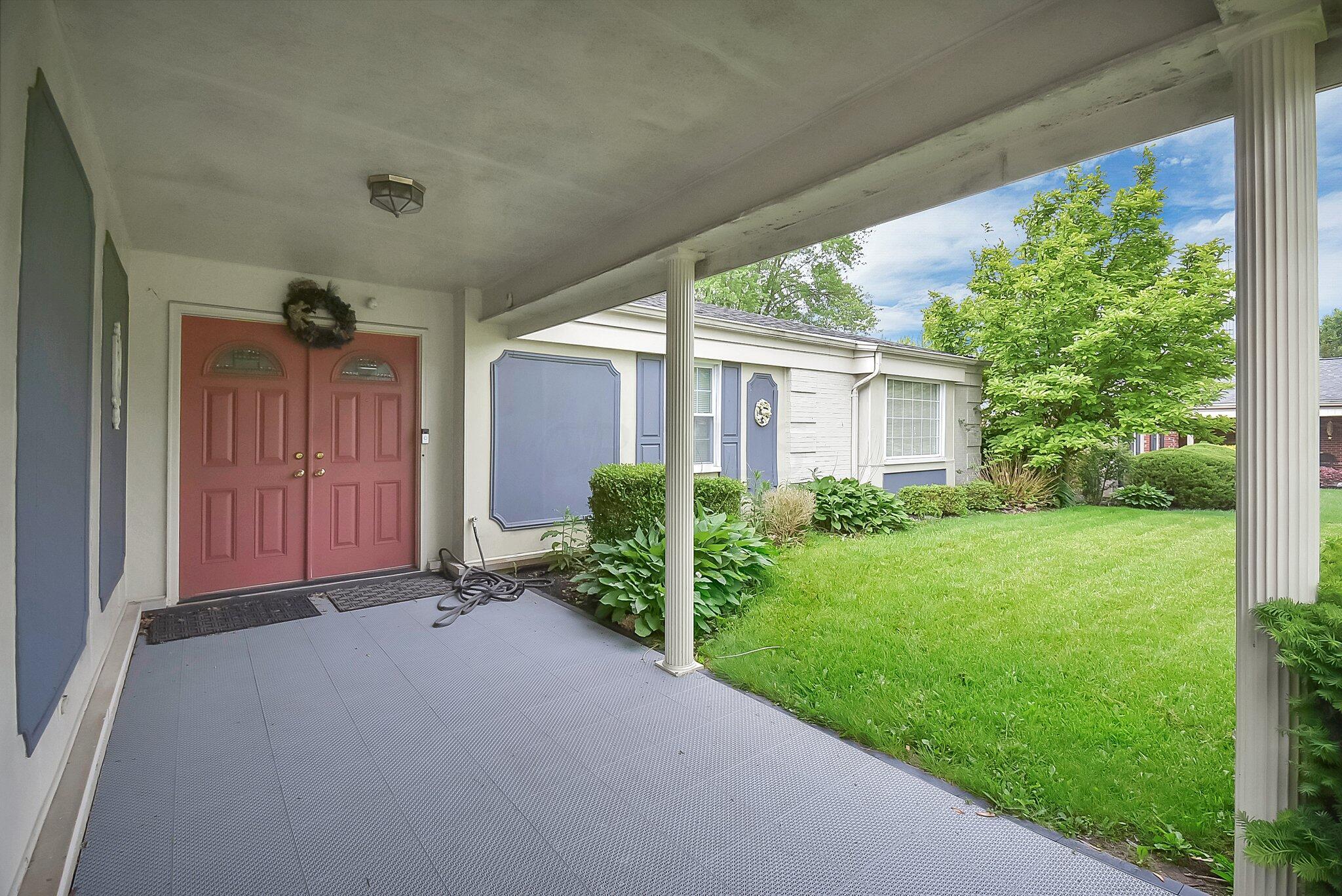 335 Villa Road Springfield, OH 45503 - Photo 3 of 27 3-web-or-mls-335-villa-rd