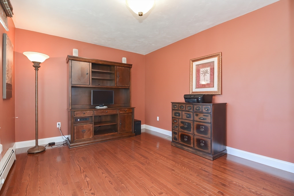 23 Vincent Road Mendon, MA 01756 - Photo 17 of 41 Gallery Image 17