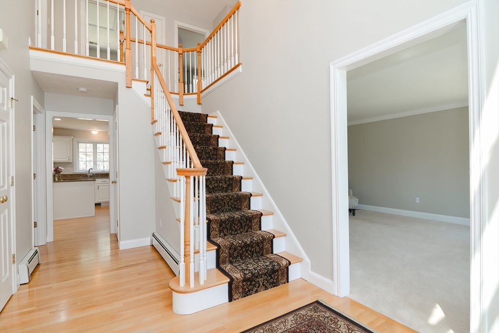 23 Vincent Road Mendon, MA 01756 - Photo 4 of 41 Gallery Image 4