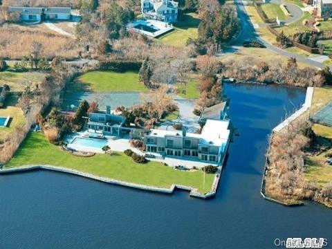 300+ ft of incredible water