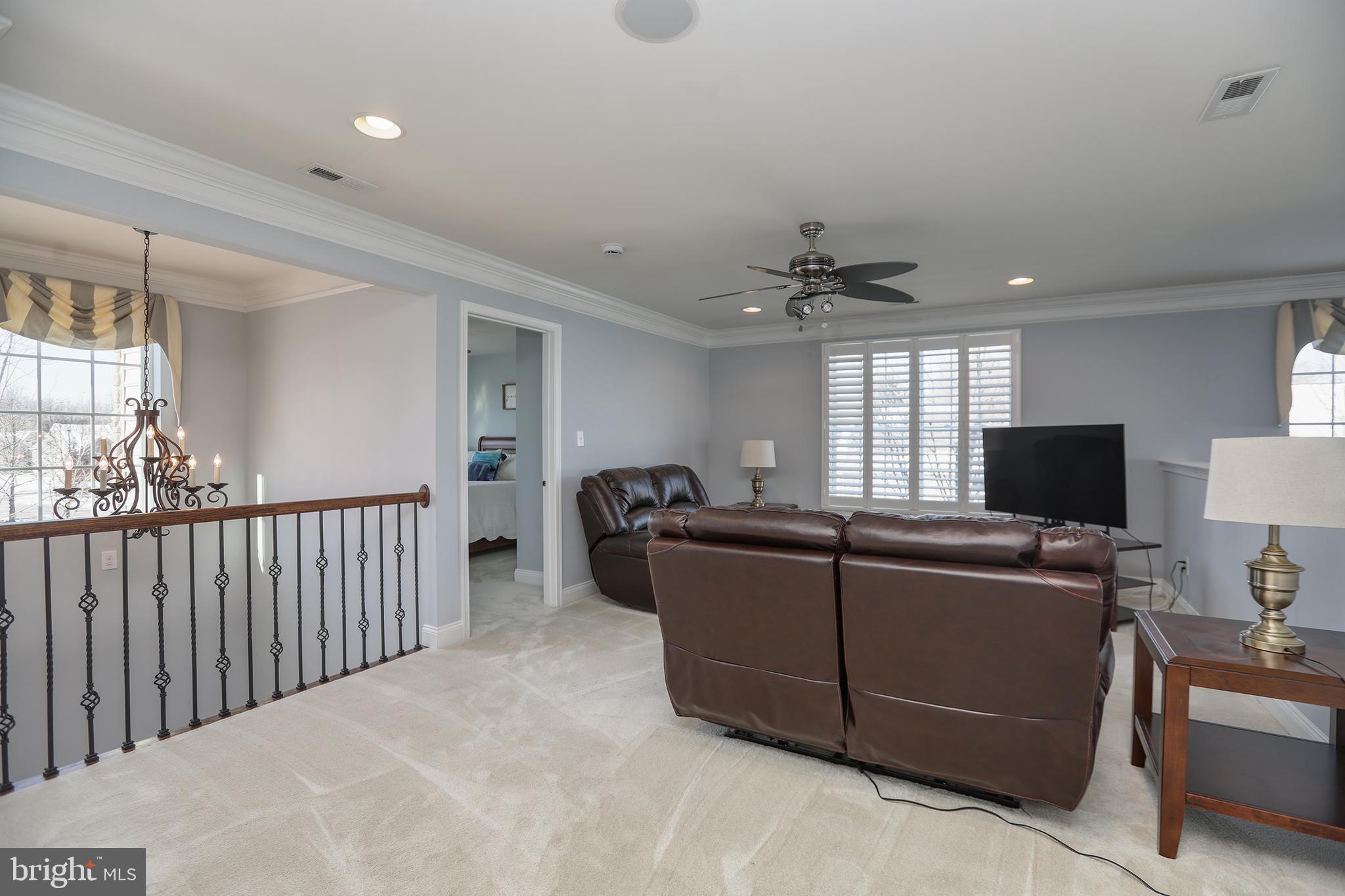 232 Polk Way Yardley, PA 19067 - Photo 23 of 36