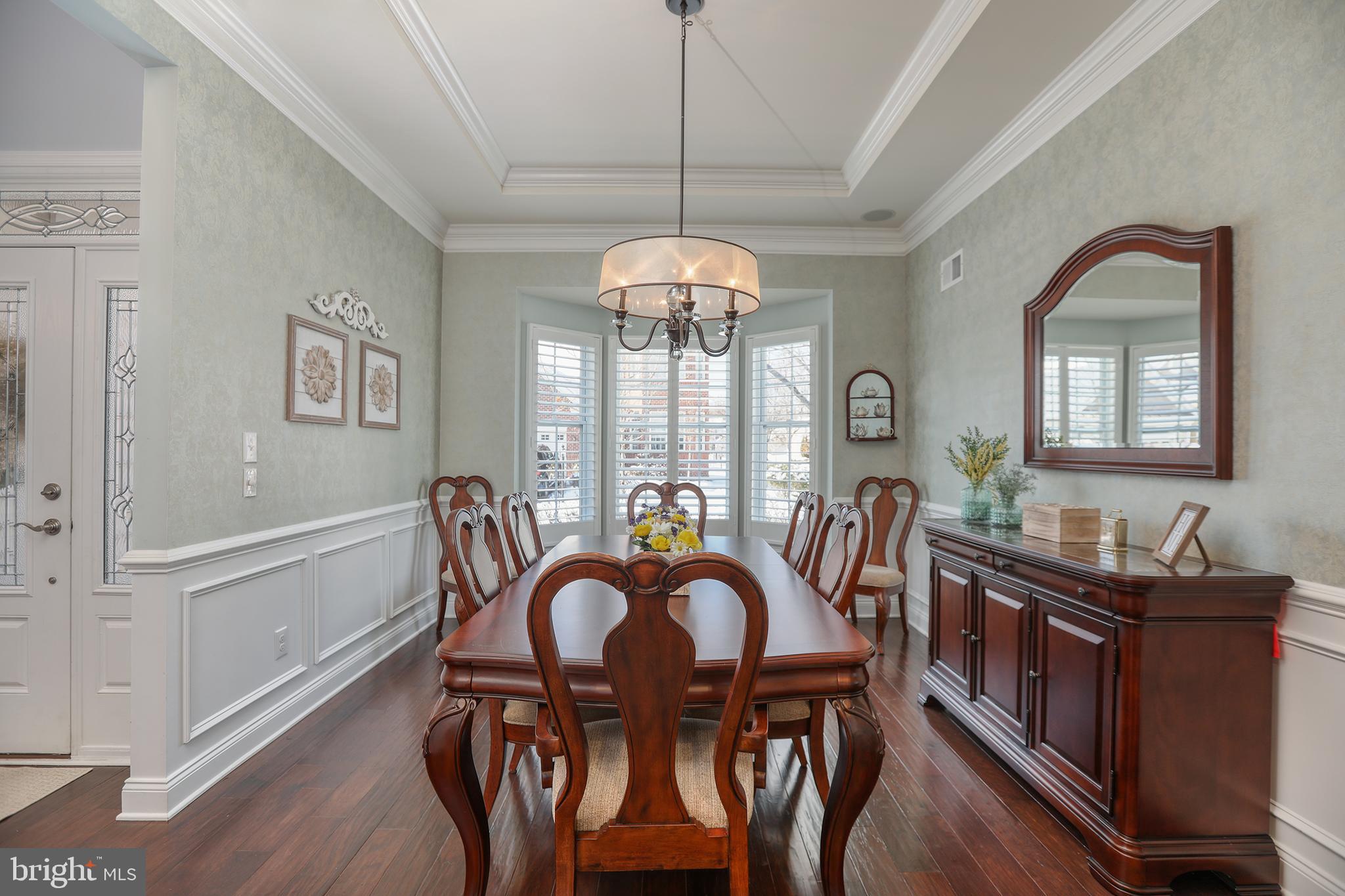 232 Polk Way Yardley, PA 19067 - Photo 4 of 36