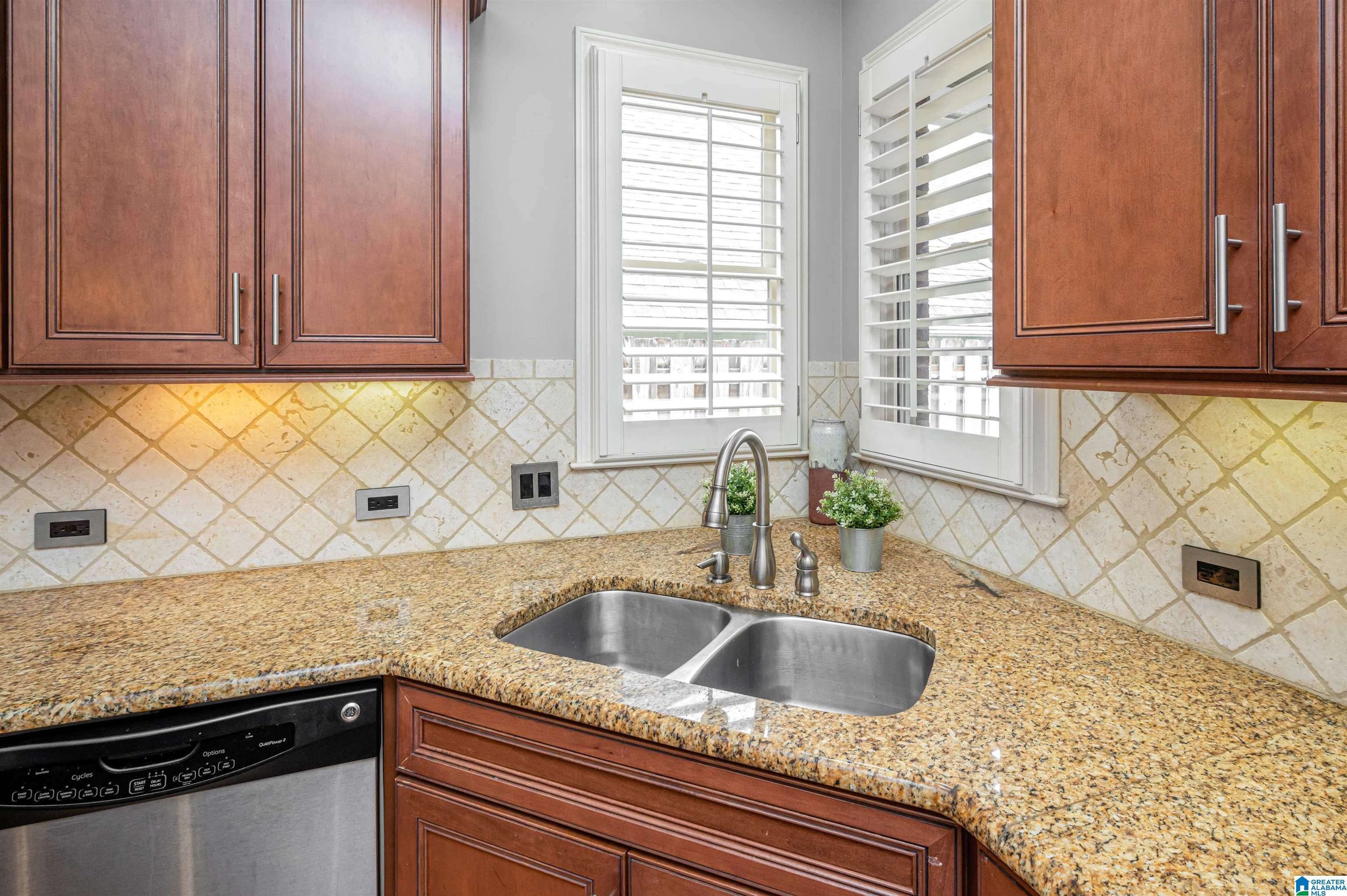 5215 Creekside Loop Birmingham, AL 35244 - Photo 7 of 37