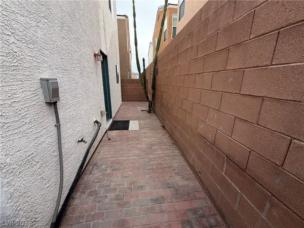 $1,595 | 6912 Smiling Cloud Avenue, Las Vegas, NV 89122