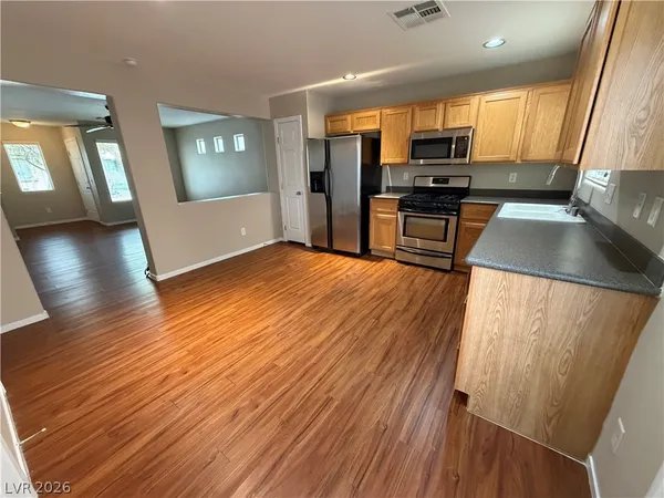 $1,595 | 6912 Smiling Cloud Avenue, Las Vegas, NV 89122