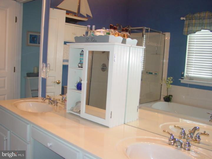 28 Emery Way Delanco, NJ 08075 - Photo 14 of 24 Gallery Image 14