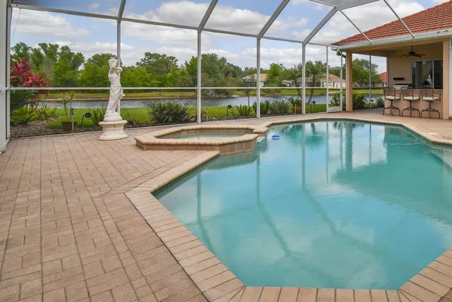 $935,000 | 17923 Arbor Haven Drive, Tampa, FL 33647