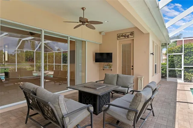 $935,000 | 17923 Arbor Haven Drive, Tampa, FL 33647