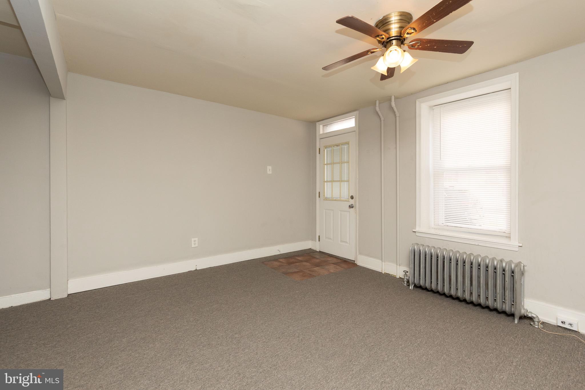 4444 Baker Street Philadelphia, PA 19127 - Photo 6 of 32