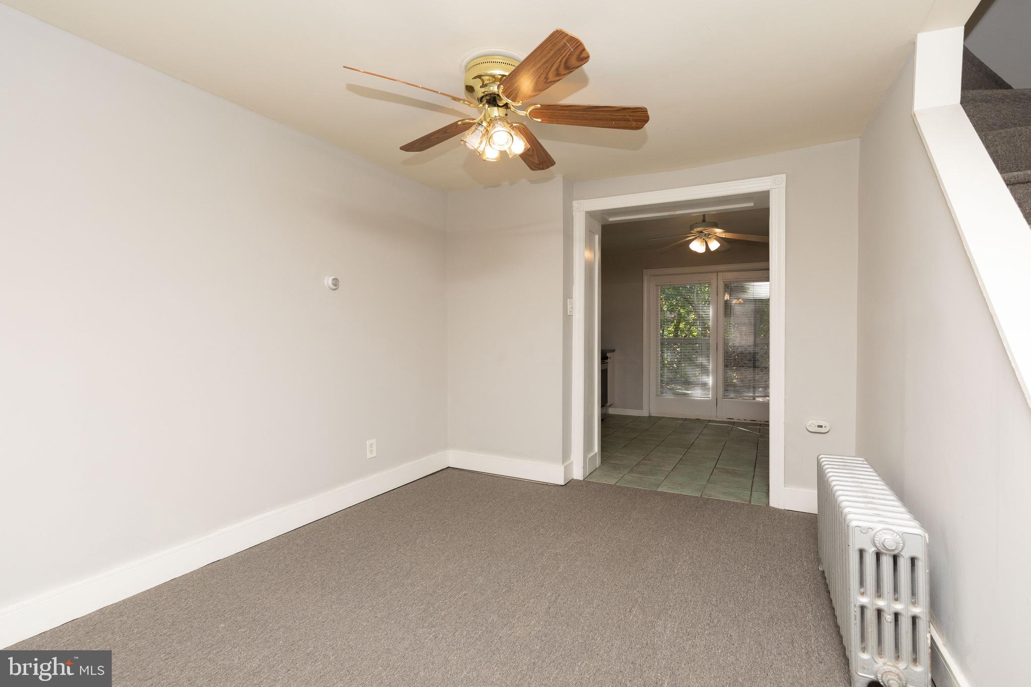 4444 Baker Street Philadelphia, PA 19127 - Photo 8 of 32