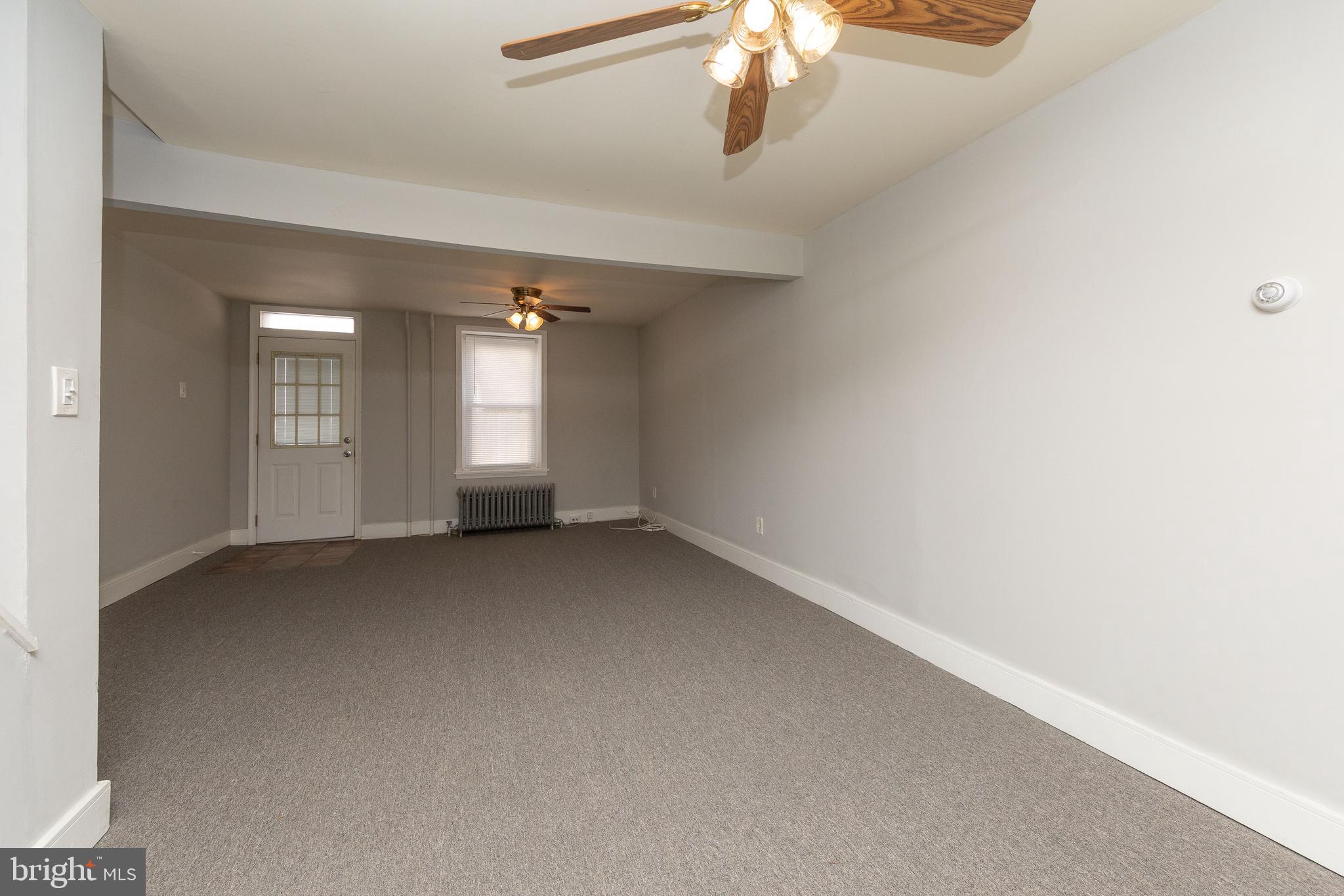 4444 Baker Street Philadelphia, PA 19127 - Photo 9 of 32