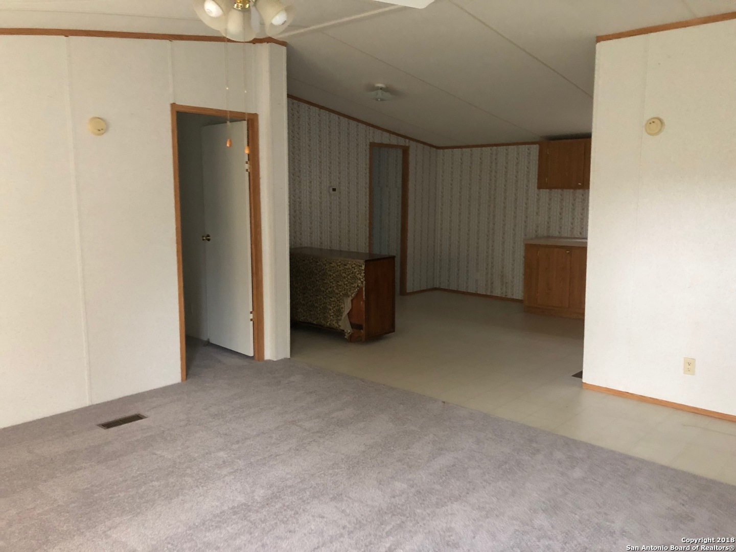 403 Los Indios Road Boerne, TX 78006 - Photo 8 of 21 an empty room with closet