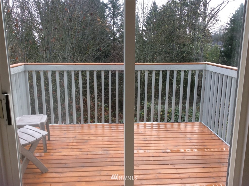 812 Grimes Road Bothell, WA 98012 - Photo 2 of 23