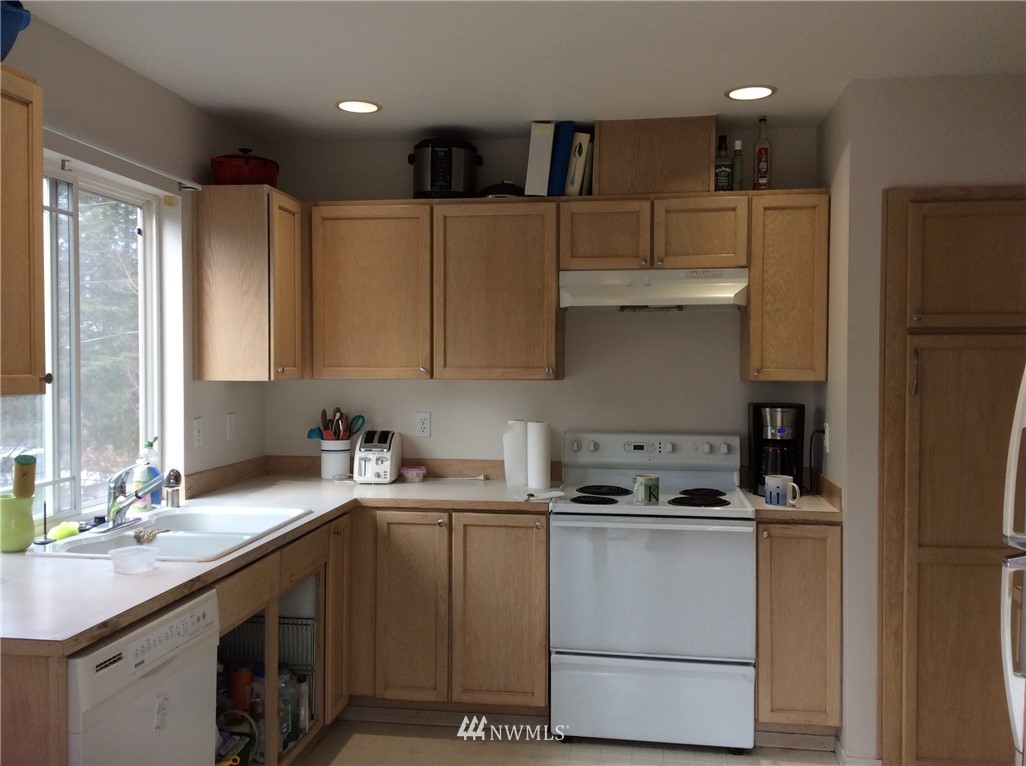 812 Grimes Road Bothell, WA 98012 - Photo 7 of 23